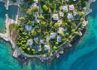 Το Minos Beach Art Hotel εντάσσεται στο δίκτυο της Virtuoso