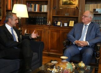 Συνάντηση Κυρ. Μητσοτάκη – Κ. Τασούλα: Διπλή παρέμβαση για το πετρέλαιο θέρμανσης