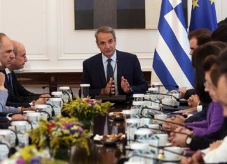 Κυρ. Μητσοτάκης: Επιλογή της κυβέρνησης είναι να στηρίζει την κοινωνία – 4 νέες παρεμβάσεις για την αντιμετώπιση της ακρίβειας