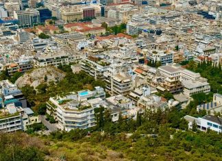 ΕΝΦΙΑ: Νέα εκκαθαριστικά με μείωση φόρου 50% για ιδιοκτήτες ακινήτων σε μικρούς οικισμούς