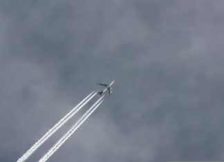 Οι εκλύσεις διοξειδίου του άνθρακα από ιδιωτικά αεροσκάφη έφθασαν τα 16 εκατομμύρια μετρικούς τόνους το 2025